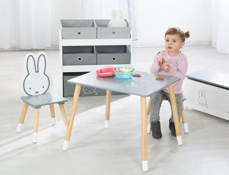 Set di sedute per bambini Miffy® – 2 sedie per bambini e 1 tavolo - immagine 3