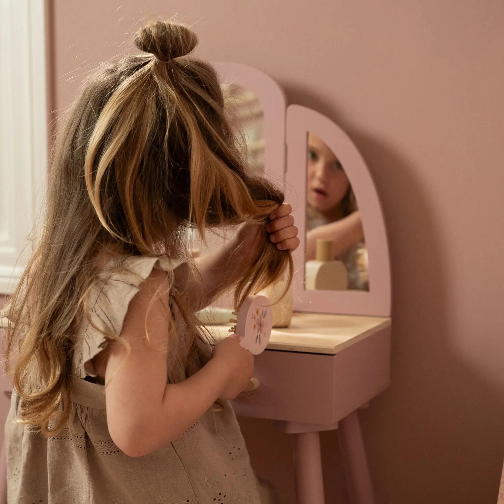 Tavolo da toilette in legno - immagine 7