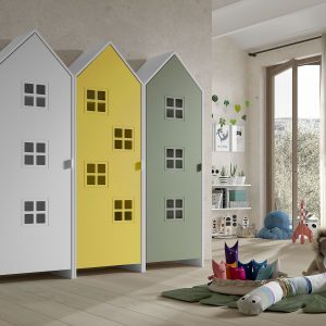 Armadio EFFECIHOUSE – configurazione 3 moduli con 3 ante giallo, verde salvia e bianco