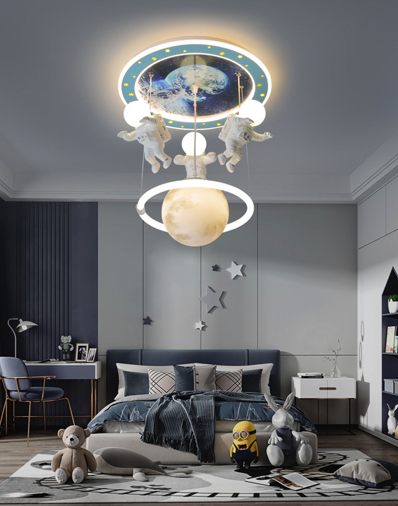 LAMPADARIO SOSPESO ASTRONAUTA IN MISSIONE