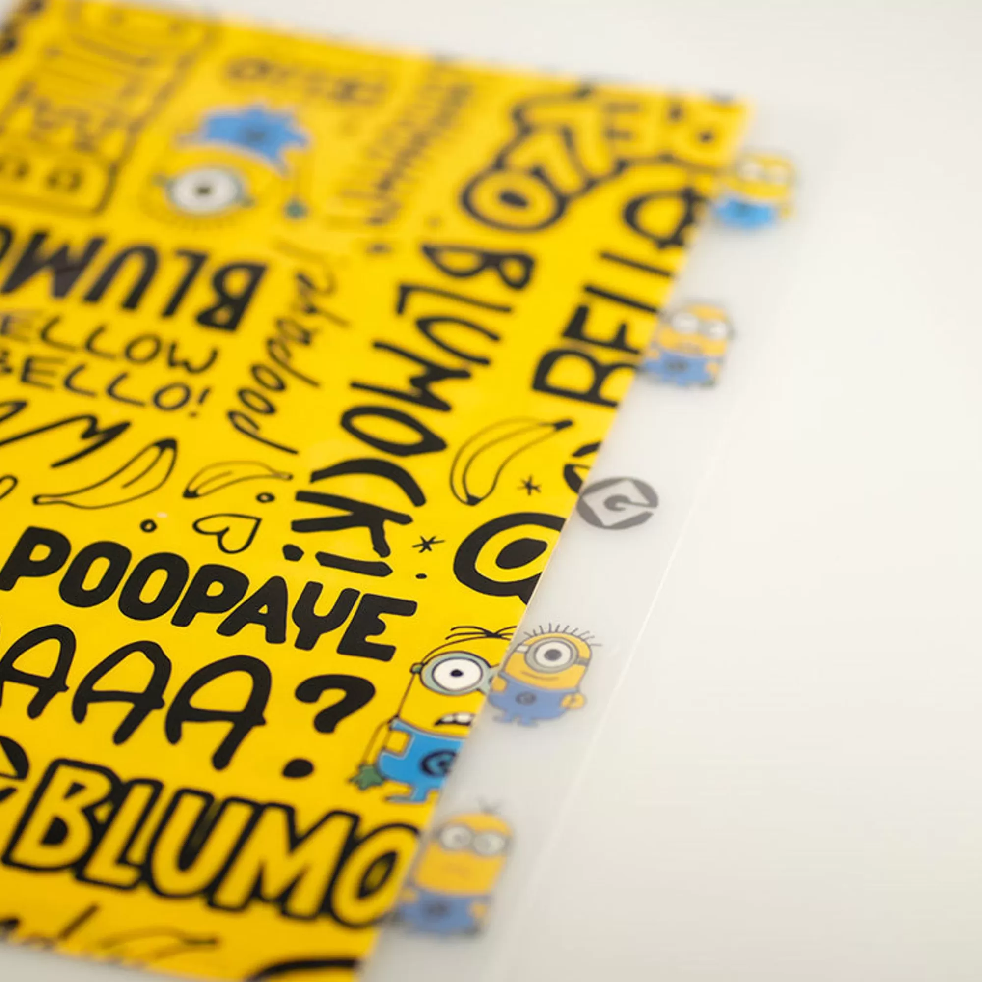 MINISO Notebook-Porta Documenti Minions – (1Pz) - immagine 3