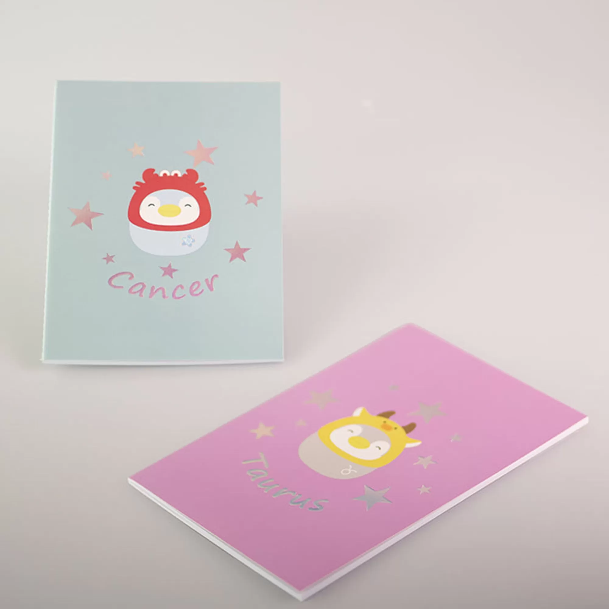 MINISO Notebook-Quaderno Rilegato A Punto – Collezione Segni Zodiacali (A5) – (2Pz)